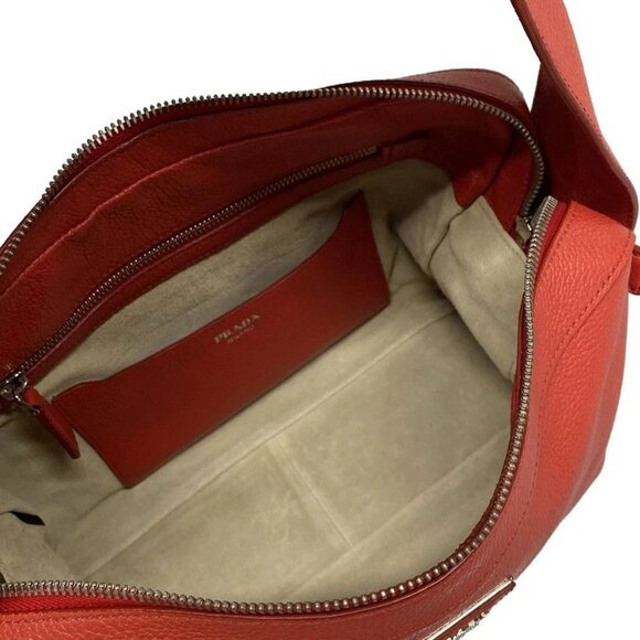 Auth PRADA - 1BC023 Red Leather Shoulder Bag - Picture 15 of 16